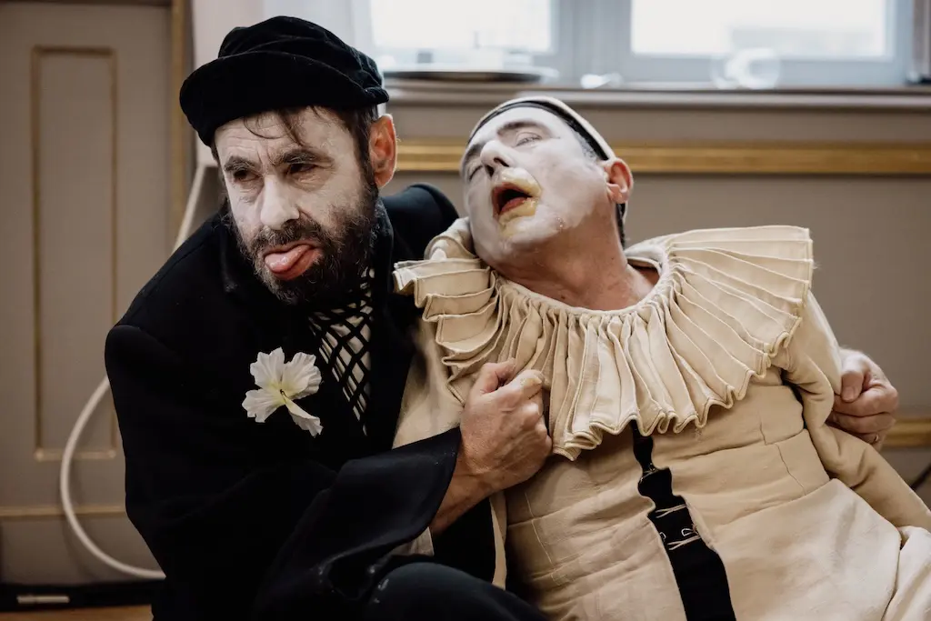 Pallaksch Pallaksch! - 17-11-25 - Simon Gosselin 2-4 Le voile de Pierrette