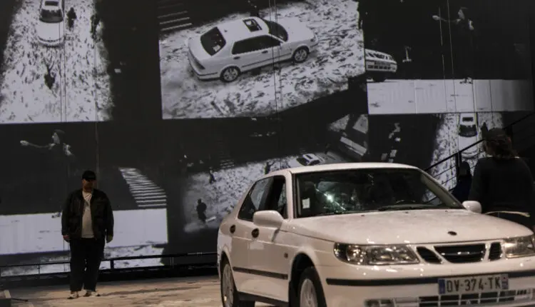 Critique Presque egal Presque Frère