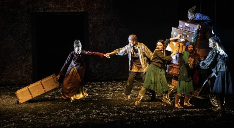 Le Cercle de craie caucasien Emmanuel Demarcy-Mota Brecht